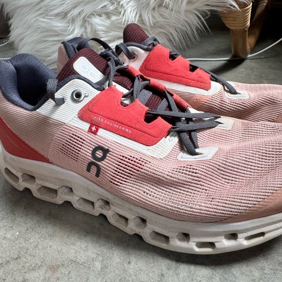 On Cloudstratus Women's Running Shoes - Rose Red - Picture 8 of 9